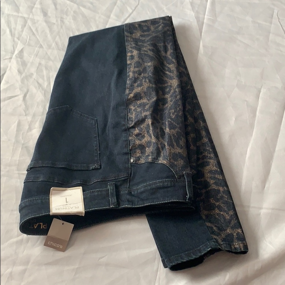CHICO’S Platinum Blocked Cheetah Jeggings, Size 1 (8) NWT MAKE AN OFFER!!!